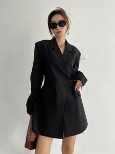 Kombinezony damskie 2023 Kobiety wiosna i jesień w stylu koreański sens sensa czarna wysokiej jakości ciasna talia szczupła elegancka biuro dama marynarka