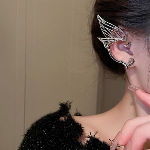 Clip per orecchie a farfalla in metallo color argento senza piercing per le donne Orecchini a clip per polsini con zirconi scintillanti Gioielli da sposa