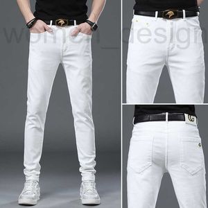 Mäns jeansdesigner 2022 Summer Thin Fashion Märke Chia Milk White Slim Fit Small Feet Casual Pants 07wk