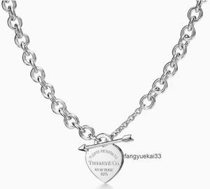 2023 new T thick chain heart arrow series Ti home necklace Europe and America men and women with collarbone chain couple necklaceHoliday gift