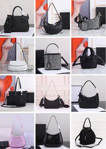 Designer-Umhängetasche, Blingbling, Nylon-Umhängetaschen, Damen-Hobo-Designer-Tragetasche, Luxus-Umhängetaschen, klassische Mode, lässige Geldbörse, Vintage-Frau, Messenger-Handtasche