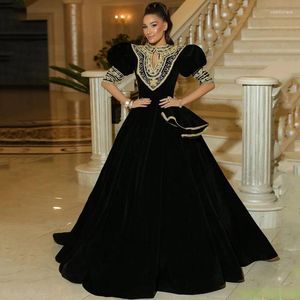 Party Dresses Thinyfull Sexy Moroccan Caftan Evening 2023 A-Line Dubai Saudi Arabic Gold Embroidery Black Islamic Prom Gowns Plus Size