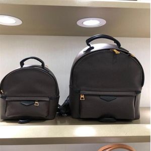 Yüksek kaliteli kadın erkekler sırt çantaları lüks tasarımcılar çantalar 2021 yüksek kaliteli okul omuz çantası moda seyahat paketleri 41568305g