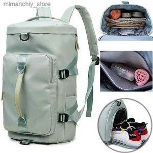 Outdoor-Taschen Fitnesstasche Sportrucksack Mann Frauen Sporttasche Tragbarer Reiserucksack Handtasche Trocken-Nass-Trennung Sporttasche mit Schuhfach Q231028