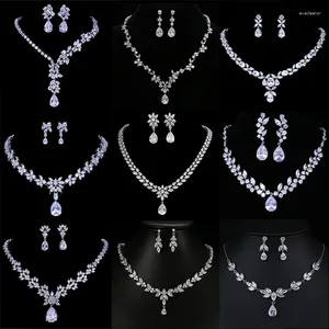 Halskette Ohrringe Set SUGO Mode Luxus Dazzling White Water Drop Zirkonia Halsketten Sets Für Elegante Frauen Hochzeitskleid Zubehör