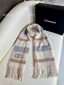 Scarves Designer Colored Striped Scarf Versatile Vertical Striped Tassel Cashmere Neck Shawl Fashion S1MH