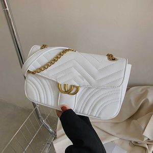 Evening Bags 2024 New Network Red Chain Versatile Crossbody Soft Leather One Shoulder Peach Heart Flap Small Square Bag Female