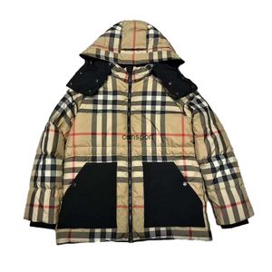 Neue Designer-Kapuzenjacke für Herren. Klassische karierte Daunen-Baumwolljacke. Verdickte Unisex-Winterjacke. Ein Mantel. Schwarze Jacke mit zwei Buchstaben. Warme Jacke