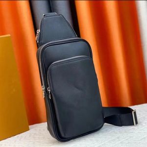 2023 Hochwertige Designer-Tasche für Herren aus Leder, tragbare Umhängetasche mit verstellbarem Schultergurt, Umhängetasche 45303 Designers Cross Body Avenue Sling Herren-Designer-Tasche