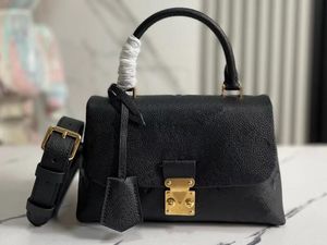 5A kosmetiska väskor M45977 24cm Madeleine BB BAG Momogran Empreinte Leather Handbag Discount Designer Pures For Women With Box Fendave