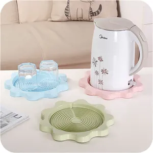 Bord Mattor Kettles Mat Wasters Matkvalitet Plast Placemats Dekor Värmebeständig isoleringsplatta Drick Hem Tray Cup