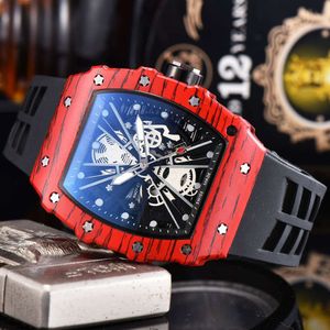 Ny Barrel Hollow Fashion Business Quartz Diamond Watch for Men and Women Mens Luxury Watches Reloj Wholesale Factory Markdown Sale