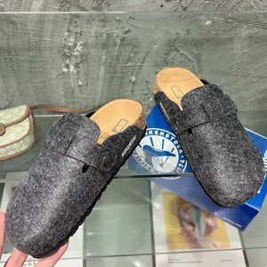 Damen Boston Super Grip Clogs Babouche Damen Herren Naturleder Hausschuhe Decksohle Veloursleder Rutschfeste EVA-Gummisohle Hergestellt in Deutschland Mit Originalverpackung