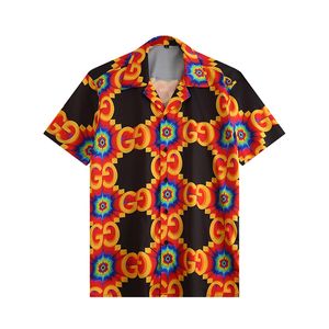 Mens Designer Camiseta V Logo Amigos Carta Imprimir Tees Grande V Homens Manga Curta Estilo Hip Hop Preto Branco Laranja T-shirts Tamanho S-3XL O25