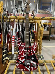 Edward Eddie Van Halen Heavy Relic Red Franken 5150 Guitarra Elétrica Preto Listras Brancas Floyd Rose Tremolo Bridge Frankenstein