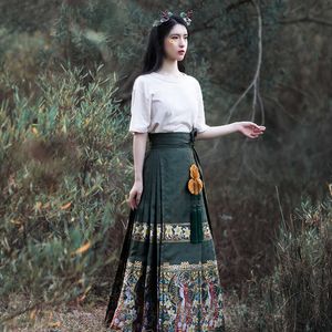 Vestidos casuais departamento série pequeno cervo cavalo rosto saia dinastia ming hanfu mulheres outono e inverno diário voando céu vestido tecendo ouro