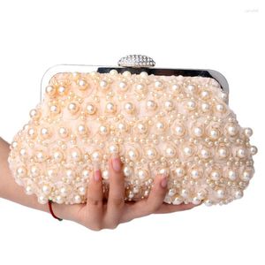 Kvällspåsar 2023 Kvinnor Clutch Wedding Bridal Handbag Pearl Beaded Spets Rose Fashion Rhinestone Bag