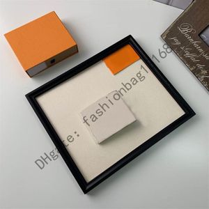002 مربع أصلي كامل محفظة فاخرة حقيقية من الجلد متعدد الألوان رمز محافظ القصص القصيرة بطاقة QWERE257