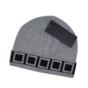 Vinter Desingers Luxurys Beanie Warm Sticke Cap Ear Protection Casual Temperament Cold Cap Ski Caps 23 Färger Alternativ för att välja mycket fin P-12