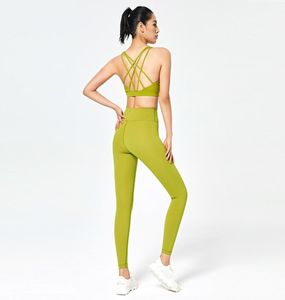 Beleza de volta nu yoga roupas de duas peças terno sutiã esportivo leggings ginásio conjunto feminino cintura alta correndo apertado elástico exercício de fitness 2375291