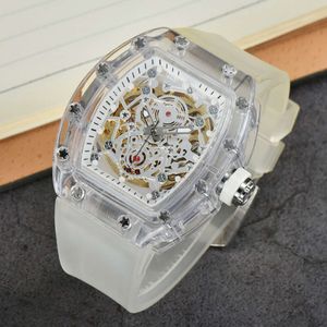 Business-Mode-Männeruhr in Eimerform mit Gummigehäuse und mechanischer Funktion