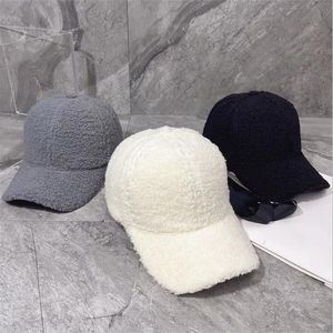 Frankrike parisisk stil hink hatt designer hatt lyxig krig m håry hink hatt män och kvinnor elegant charm mode trend avslappnade fyra säsonger gåvor vinterkanal hatt