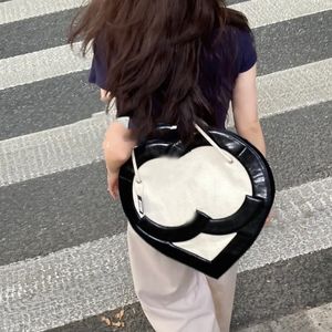 Bolsa de ombro feminina elegante, bolsa de ombro de couro envernizado de 40 cm, emblema grande, preto e branco, combinação dupla, bolsa princesa doce, grande capacidade, viagem, aeroporto, bolsas para axilas