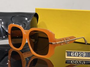 Neue Top-Design-Sonnenbrille für Damen und Herren, modische Sonnenbrille, UV-Schutz, große Verbindungslinse, rahmenlos, mit Paket 6029-Etui