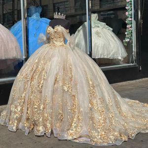 Champagne quinceanera klänningar spetsar applikationer från axelband rufsar svep tåg söt 16 födelsedagsfest prom boll formell kväll vestidos 403