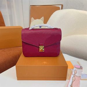 Luxurys Designers bag pochette Embossing flower METIS Women Handbag Messenger Bags Genuine Leather Elegant Womens Shoulder Crossbody Bagbagss Evening Bag 836#
