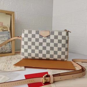 Designers Double Zip Pochette Wallet Womens Leather Clutch Bag Envelope Coin Purses M69203