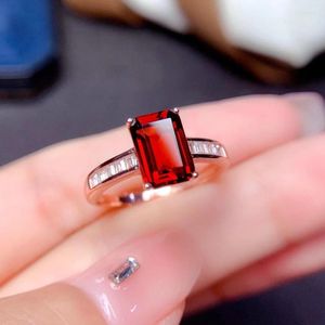 Cluster Rings 1ct 6mm 8mm VVS Grade Emerald Cut Natural Garnet Ring For Daily Wear Real 925 Silver Jewelry Gift Woman