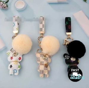 Cute Keychains Fashion Teddy Bear Designer Key Chain Ring Gifts Women Leather Car Buckles Bag Charm Accessories Men Animal Keyring Holder