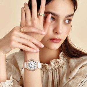 Armbanduhren Mark Waffey 3440 Urban Beauty Damen Quarzuhren Lederarmband Elegante wasserdichte Mode Antike Uhr für Damen