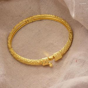 Bangle African Gold Color Armband för kvinnor Män Mässing Twisted Bangles Arab/Etiopiska smycken