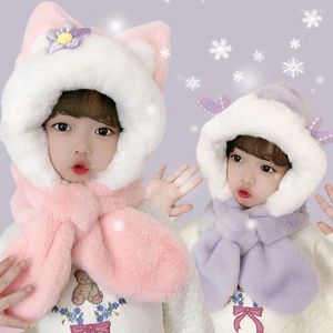 Sciarpe Autunno Inverno Cartoon Cappelli per bambini Sciarpa Un caldo cappello da Babbo Natale Protezione per le orecchie del bambino Piccolo corno di peluche per le ragazze dei ragazzi