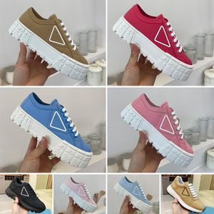 2022 Scarpe da ginnastica firmate Scarpe moda casual Scarpe classiche da donna Espadrillas Intensificare tela e mocassini in vera pelle di agnello Two Tone Cap Toe By Home011 01