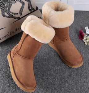 Designer Women's Classic Tall Winter Leather Snow Boots Furry Outdoor Warmth Woman Shoes Flera Färg USA STORLEK 5 --- 13 Partihandel Uglys