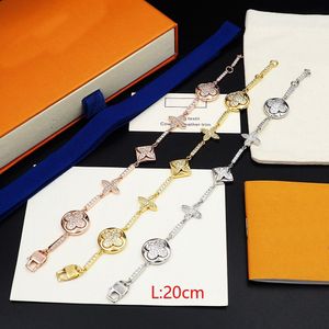Designer-Armbänder für Damen, V-Buchstabe, fünf Blumen, voller Diamant-Kettenarmband, Schmuckdesigner für Frauen