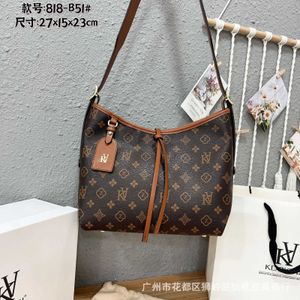 Owned Brand Light Luxury Dign Sense Large Capacity 2023 Autumn New Casual Minimalist Women's Store Shoulder Bag Clearance Sale
