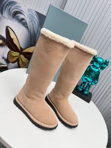 Inverno di alta qualità inverno New Knee High Stivali Piattaforma di neve Donne Chelsea Cotton Pellicaria Stivali caldi Scarpe Suede Flat Shoe Shear Shear Shoe