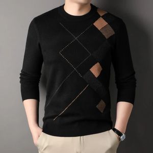 Erkek Sweaters Sonbahar Kış Erkekler Uzun Kollu Sweater Genç Moda Triko Renk Eşleşen Üst Gri Siyah Süvari-Boyutlar S-4XL 231030