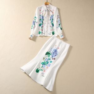 2023 Sonbahar Beyaz Çiçek Baskı Şerit Kravat İki Paruslu Elbise Setleri Uzun Kollu Yuvarlak Boyun Tek Kısacası Bluz + Orta Kalf Denizkızı Etek Set İki Parçalı Suit S3O261026