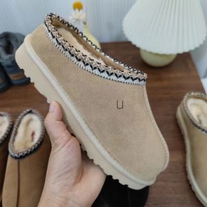 Botas de desenhista Mulheres Tazz Tasman Chinelos Inverno Austrália Clássico Mini Botas Curtas Homens Camurça Lã De Pelúcia Ankle Boots Castanha Areia Mostarda Semente Bege