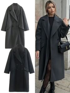 Women s Trench Coats Autumn and Winter Grey Button Wool Coat Fashion Thickened Long Retro v Neck Sleeve Pocket Jacket 231027