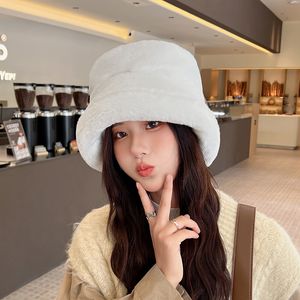 Plush winter fisherman hat with large head circumference, ear protection and face, small Korean style versatile thickened warm plush Japanese style bucket hat