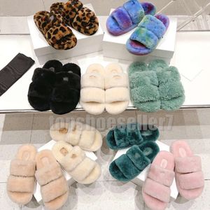 Designer Winter Furry Dad Sandaler berömda triompen Slides Black Women's Fur Sandals Leopard Classic Sandale Flats i Shearling Shoes For Women New 23 Size EUR 35-41