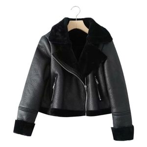 Women's Jackets TRAF Women Fashion Thick Warm Winter Fur Faux Leather Cropped Jacket Coat Vintage Long Sleeve Female Outerwear Chic Tops 231027
