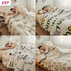 Blankets YanYangTian Winter Warm Plaid Blanket Comfortable Cartoon Bed Cover Solid Color Office Multifunction Travel 231030