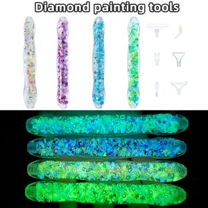 Arts and Crafts Diamond Painting Luminous Glow Point Drill Pen With 6 Head DIY Detachable Embroidery DiamondPainting Resin Tool 231027